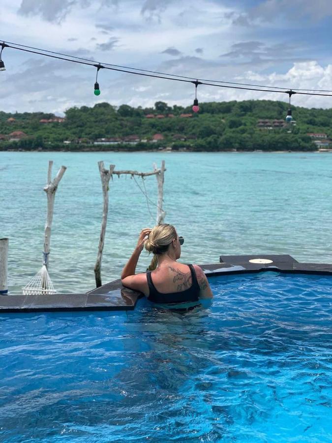 The Waterfront Beach House Lembongan Zewnętrze zdjęcie