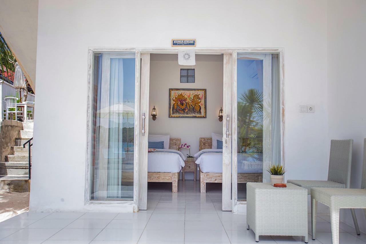 The Waterfront Beach House Lembongan Zewnętrze zdjęcie