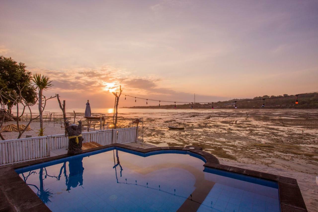 The Waterfront Beach House Lembongan Zewnętrze zdjęcie